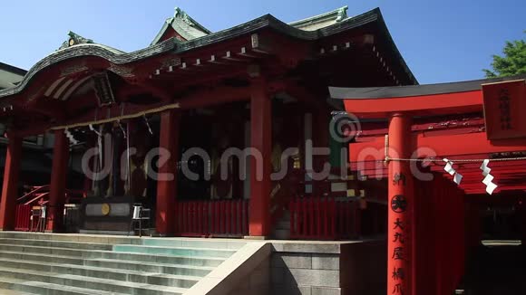 东京青森寺的传统寺庙视频的预览图