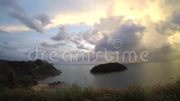 天堂观点日落时间流逝泰国普吉岛高清Gopro视频的预览图
