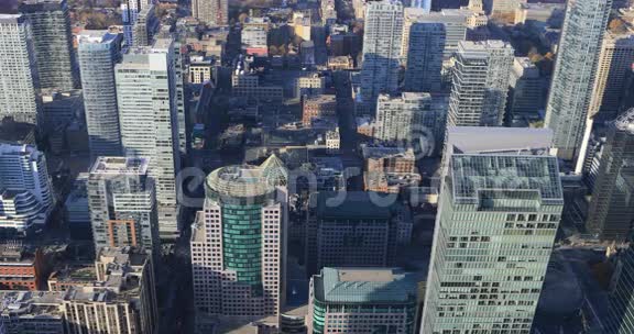 4K超高清飞机俯瞰多伦多建筑视频的预览图