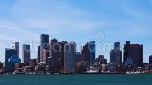 波士顿天际线穿越海港4K的时间视频的预览图
