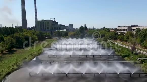 城市燃煤锅炉房鸟瞰图视频的预览图