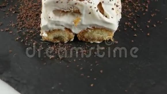 提拉米苏甜点蛋糕环形视频的预览图