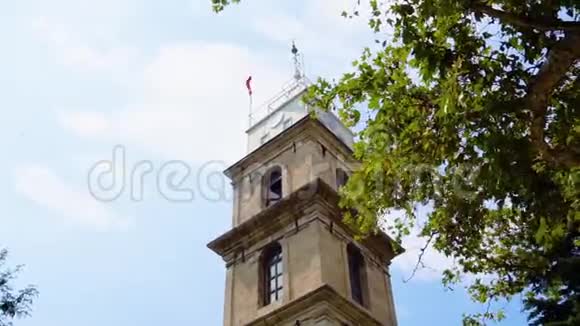 布尔萨的历史钟楼视频的预览图