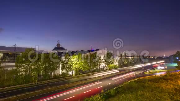 晚上在汉诺威的A37高速公路时光流逝视频的预览图