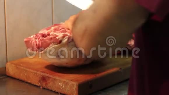 屠夫切肉视频的预览图