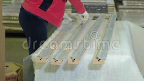 包装木门用于运输木门的制造工艺木门的生产视频的预览图