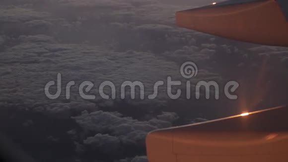 日出时的云视频的预览图