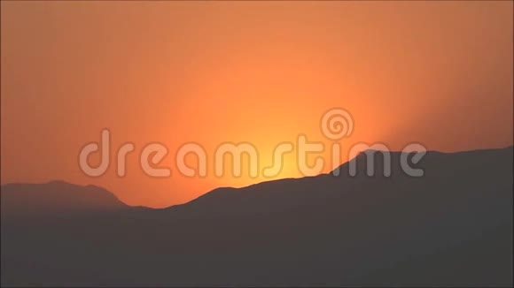 太阳在智利圣地亚哥升起视频的预览图