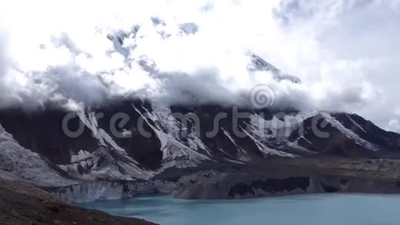蒂利科湖全景视频的预览图