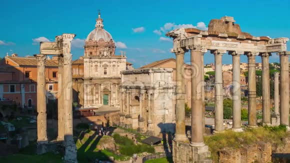 天光罗马城罗马论坛神庙土星全景4k时间流逝意大利视频的预览图