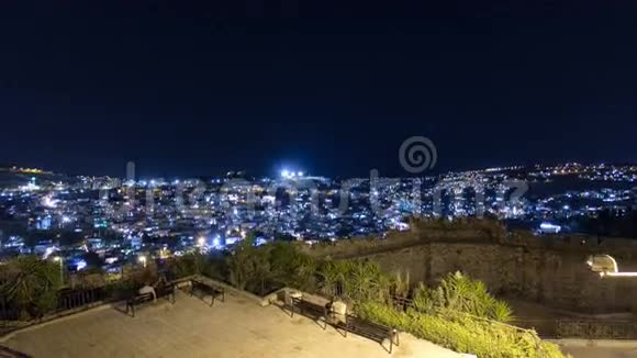 耶路撒冷老城夜间时间推移过度西岸穆斯林区顶部视图视频的预览图