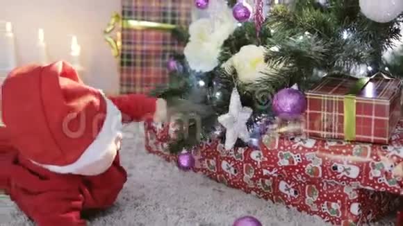 孩子的圣诞帽视频的预览图