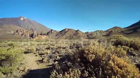 泰德瓦肯地区的山脉全景视频的预览图