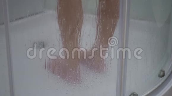 少女洗澡视频的预览图