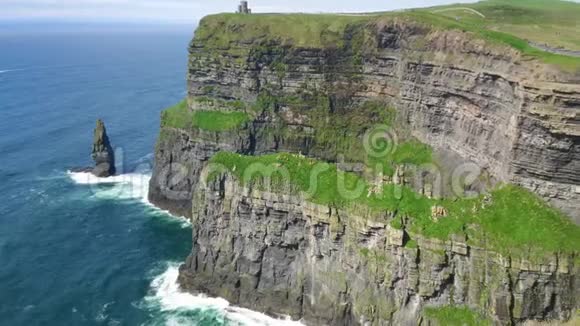 爱尔兰著名的摩赫悬崖视频的预览图