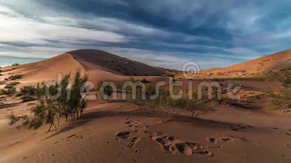 在沙漠国家公园阿尔丁埃梅尔唱歌哈萨克斯坦4时间推移2016年9月阿拉木图和阿斯塔纳视频的预览图
