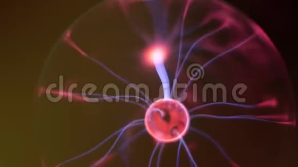 等离子球闪电特斯拉灯等离子球高压闪电线圈实验用电排放视频的预览图