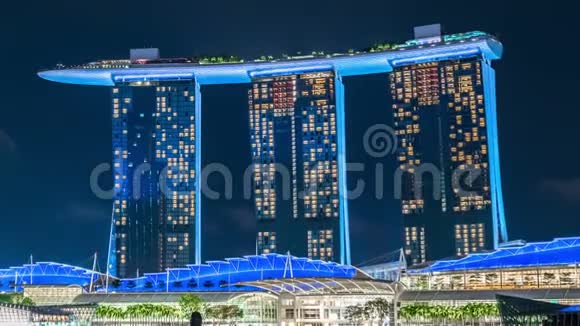 新加坡市区夜间滨海湾金沙酒店2017年8月视频的预览图