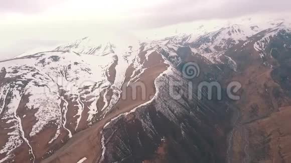 卡兹别克山那座山视频的预览图