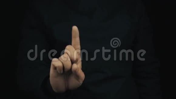 男性手长袖夹克不同意握手手指手势视频的预览图