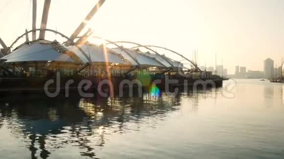 克里斯托弗哥的出生地热那亚老港日落景色视频的预览图