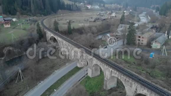 航空铁路大桥过河视频的预览图