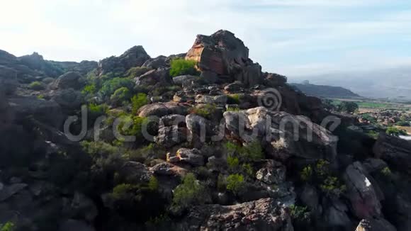 景观4k上的岩石形成视频的预览图