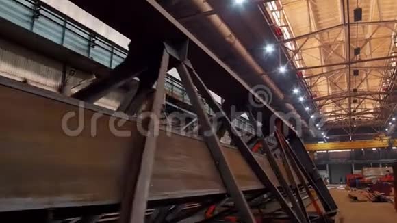 大型工业厂房概述视频的预览图