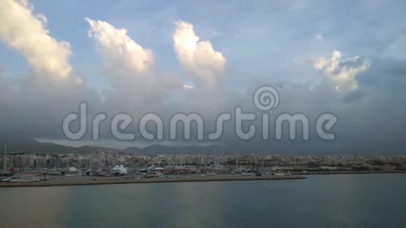 海和港口城市帕尔马德马略卡西班牙视频的预览图