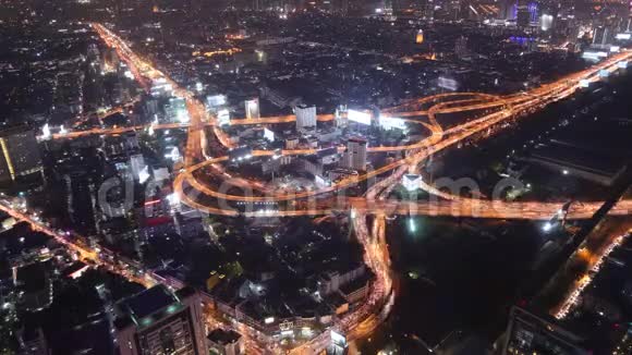 泰国曼谷城市夜景主要交通高速公路视频的预览图