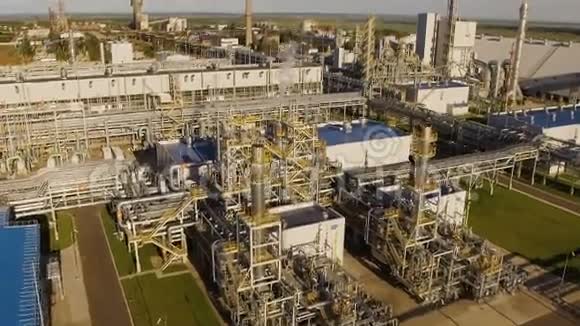 化肥厂硝酸生产单位空中景观视频的预览图