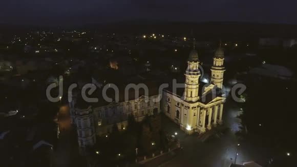 飞越乌克兰TranscarpathiaUzhhorod希腊天主教大教堂视频的预览图