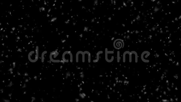 圣诞节大雪纷飞超级慢循环阿尔法频道视频的预览图