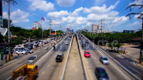 曼谷公路顶景日影像片视频的预览图
