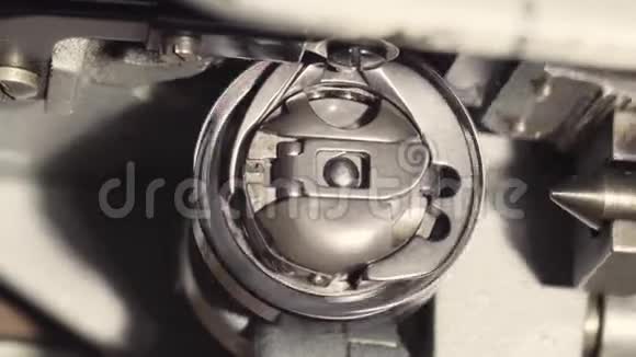 旋转缝纫机的筒管视频的预览图