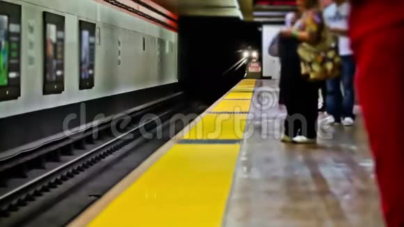 SF地铁时间流逝视频的预览图