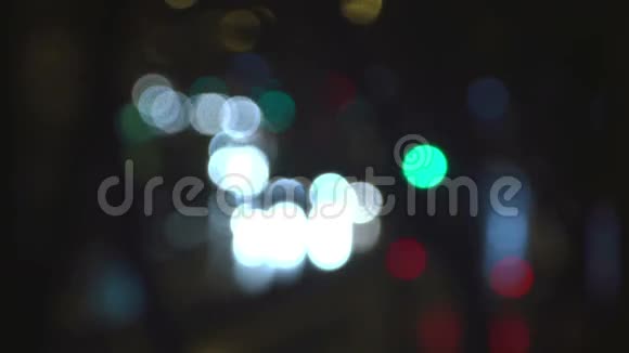 模糊的交通灯视频的预览图
