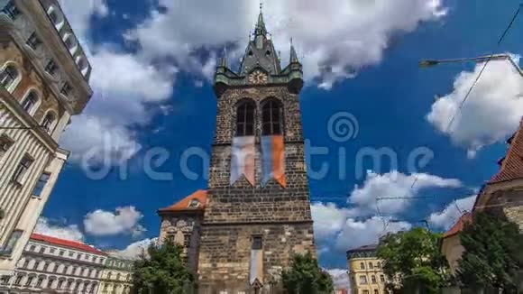 金德里斯卡塔时间推移布拉格最高的钟楼视频的预览图