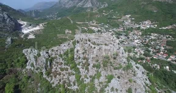 中世纪堡垒哈吉纳哈吉在萨托莫罗黑山视频的预览图