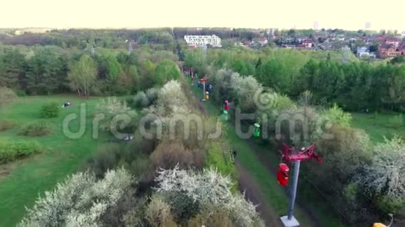 哈尔科夫高尔基公园的索道视频的预览图
