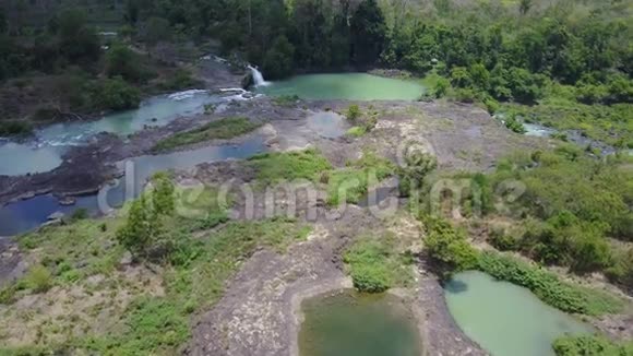 DrayNur瀑布中央高地越南飞摄像头视频的预览图