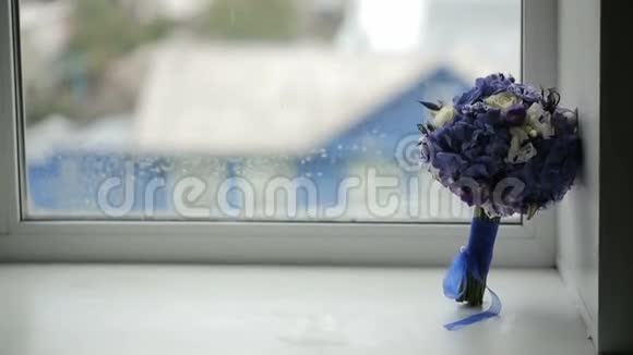 婚礼花束鲜花喜庆的鲜花花束婚礼新娘花束婚礼花艺视频的预览图