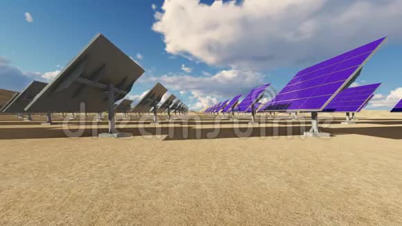 沙漠里的太阳能发电厂视频的预览图