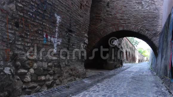 中世纪堡垒隧道视频的预览图