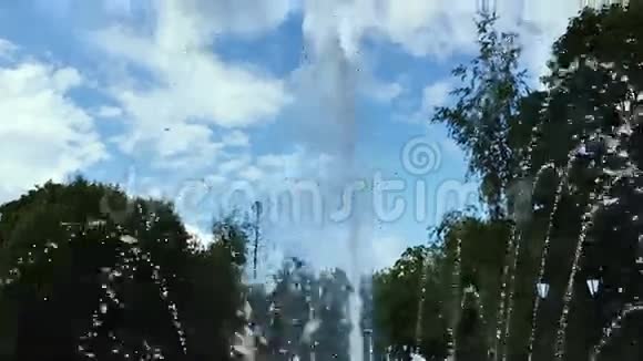 喷泉慢动作视频的预览图