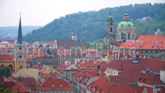 布拉格美丽的城市景色视频的预览图