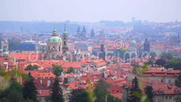 布拉格美丽的城市景色视频的预览图
