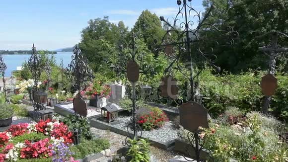 沃瑟斯玛丽亚沃斯教堂墓地视频的预览图