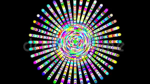 所有颜色的动画圆圈形成了一个无尽的隧道圆圈一直在改变颜色视频的预览图