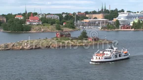 芬兰赫尔辛基港的渡轮视频的预览图